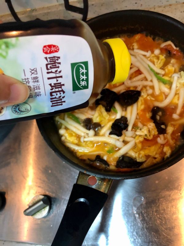 番茄海鲜菇炒鸡蛋