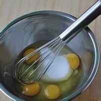 平底锅脆皮蛋卷的家常做法