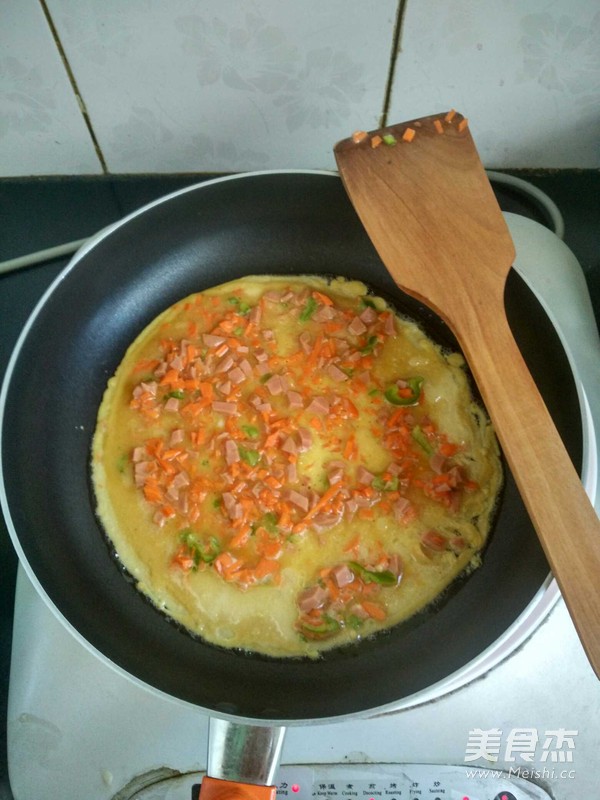 胡萝卜火腿鸡蛋饼
