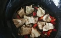 如何做黄心菜平菇烩茄子