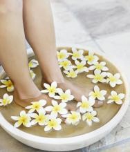 久坐腿浮肿了该咋办呢