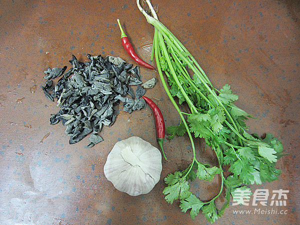 凉拌木耳的做法