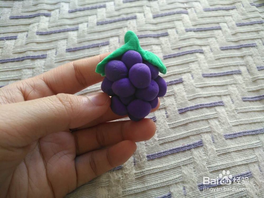 超轻粘土葡萄的做法