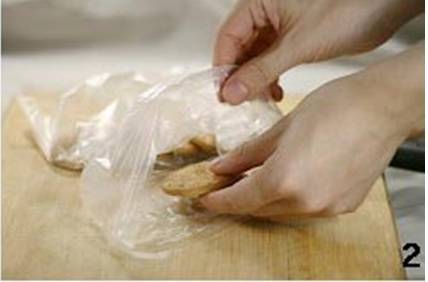 怎样在家中自制美味的巧克力乳酪蛋糕