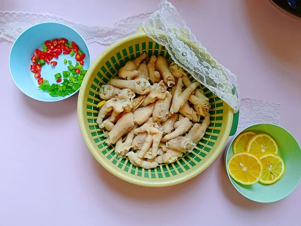 泰式酸辣柠檬鸡爪