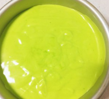 六寸菠菜汁戚风蛋糕的做法