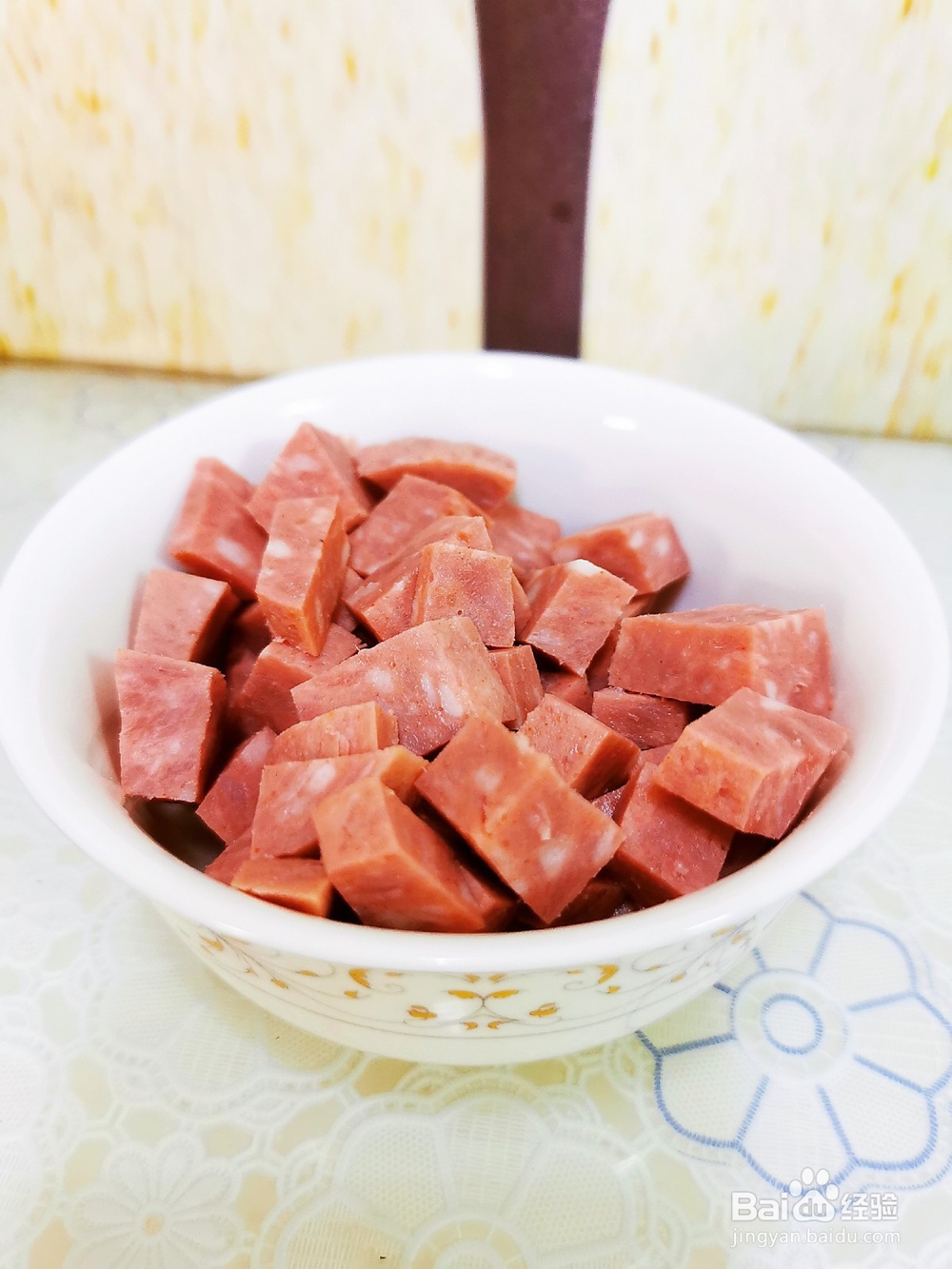 青豆炒火腿的做法