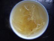 怎样自制花胶龙骨番茄汤