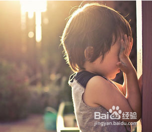 单亲家庭的孩子如何保持良好心态?