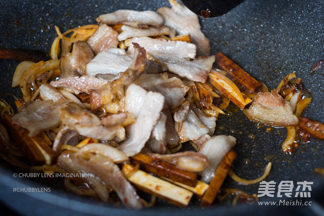 灯影川麻回锅肉