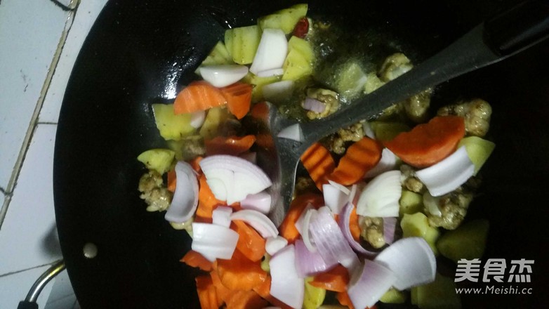 咖喱鸡肉饭的做法