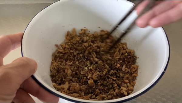 裙带菜油渣白菜包