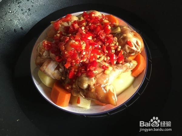 怎么做土豆蒸鸡腿