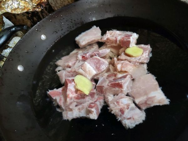 排骨海带玉米汤