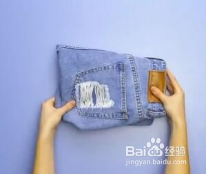 关于衣服收纳的小妙招