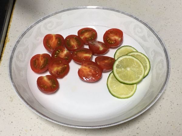 西兰花鸡胸肉沙拉