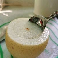 秋季润肺冰糖雪梨怎么做？