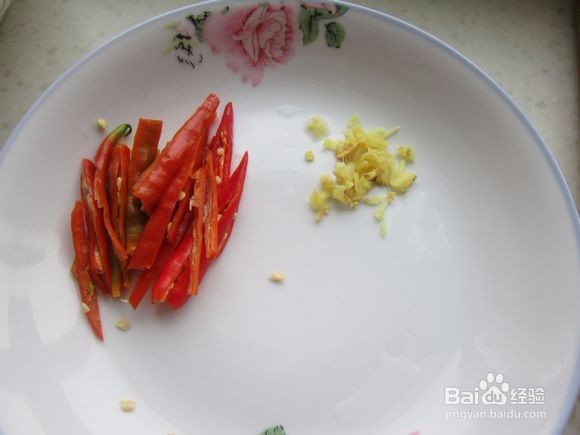 金针菇黑木耳炒肉丝