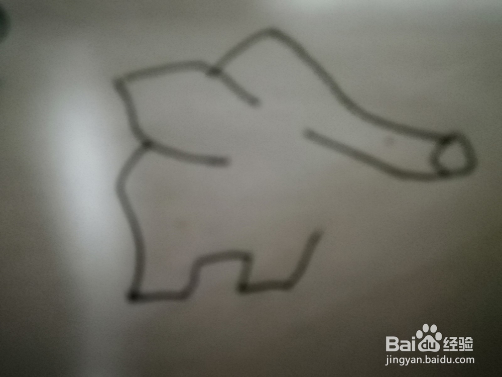 怎么样用简笔画画小象