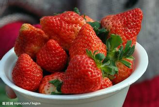 草莓令人吃惊的功效和作用2015