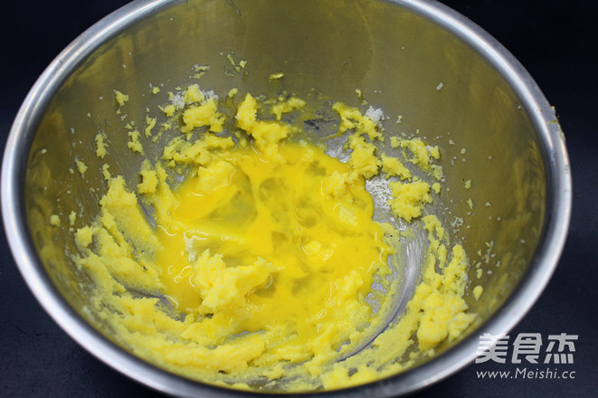 朗姆酒葡萄干椰蓉饼干