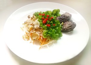 葱油鲍鱼的做法