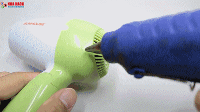 如何利用吹风机做简单的吸尘器?