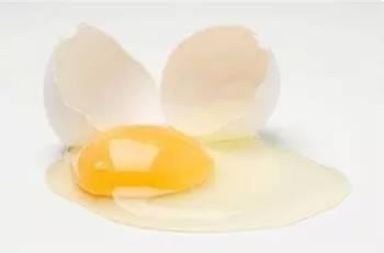 口香糖粘在皮肤上如何弄掉