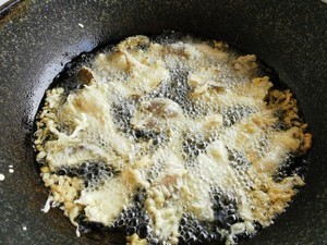 香酥炸蘑菇制作过程