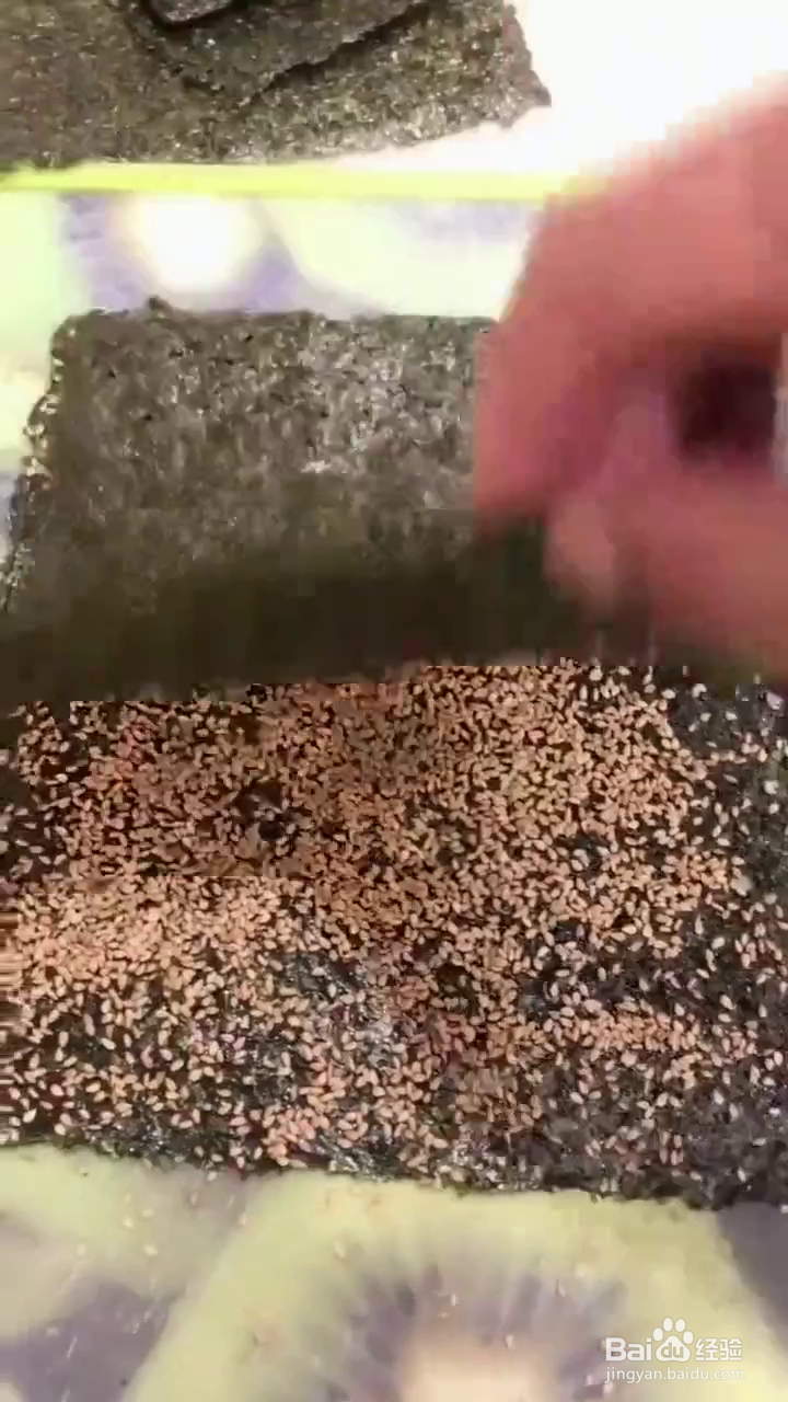如何制作好吃的芝麻夹心海苔？