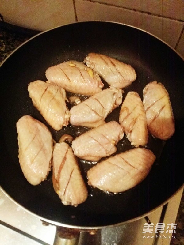 红烧鸡翅的做法