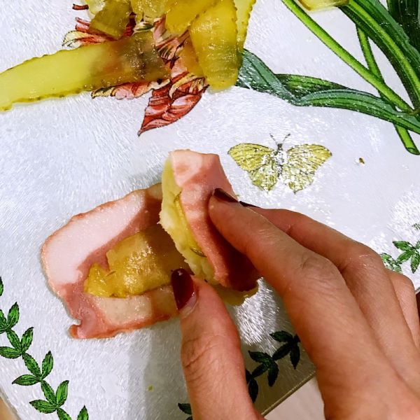 培根烤土豆泥卷