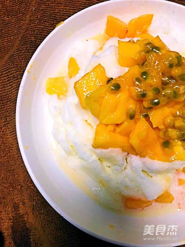 芒香果酸奶沙冰