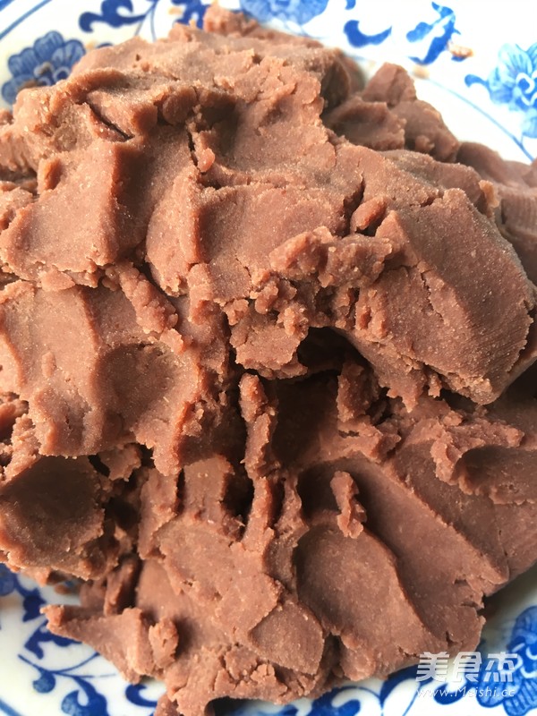 蛋黄酥的家常做法