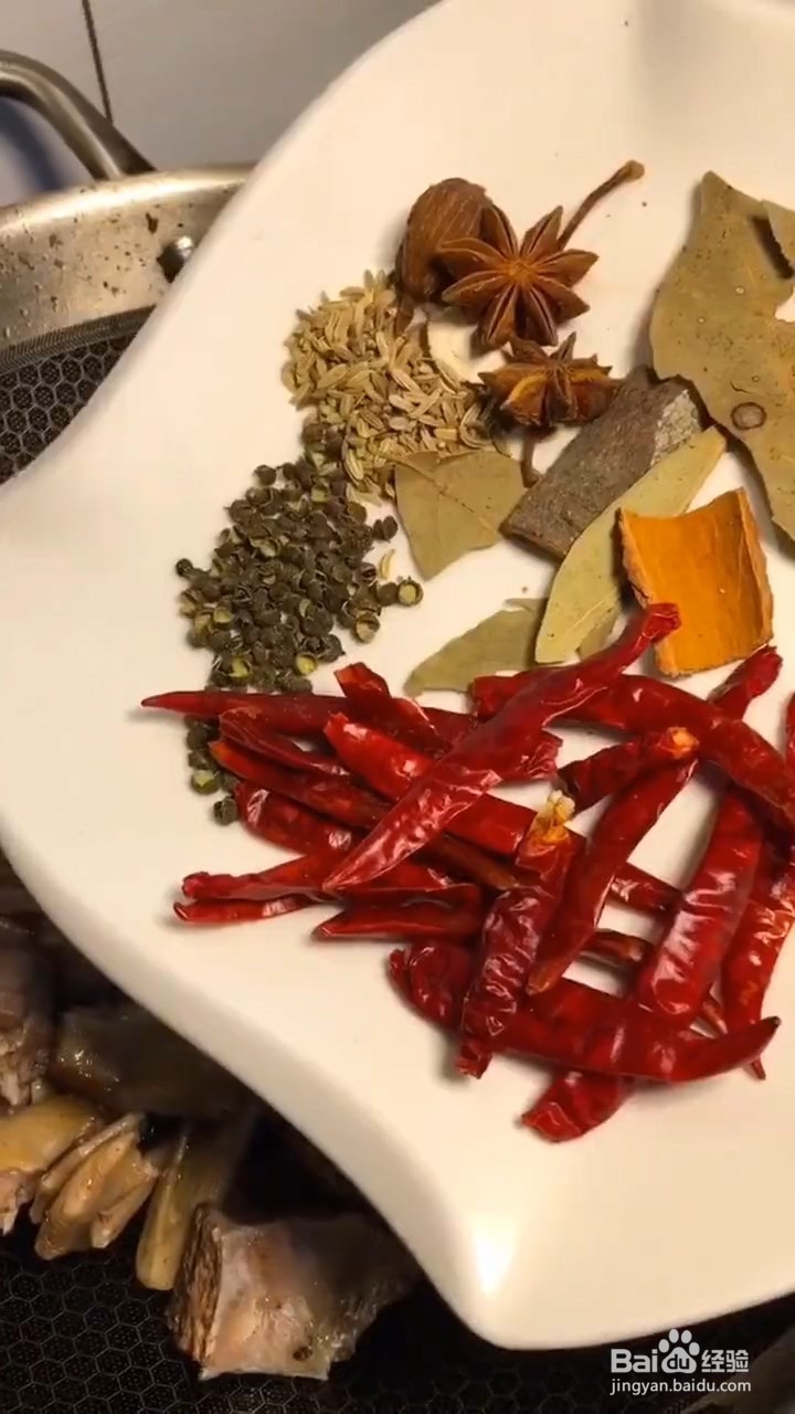 如何在家自制美味的啤酒鸭