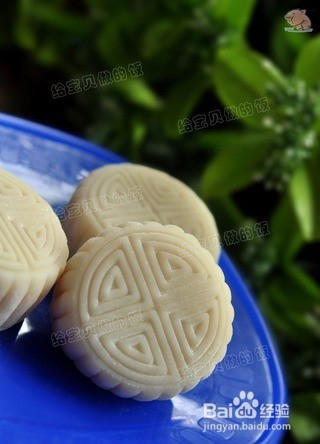 流心奶黄月饼的做法