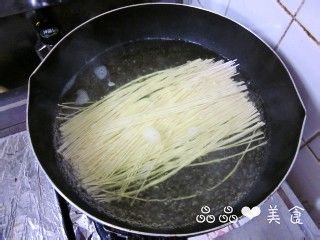 老上海的味道——葱开煨面