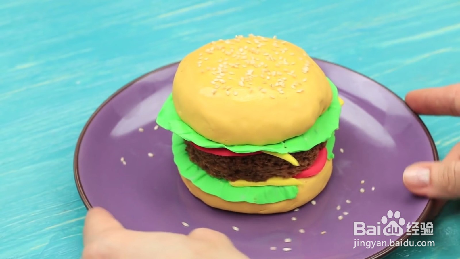 如何用蛋糕制作汉堡