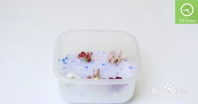 制作干花不变色的方法