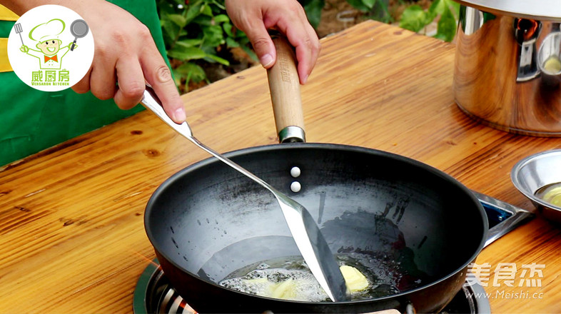 滋补鱼头豆腐汤--威厨艺