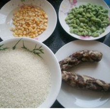 腊肠玉米青豆饭