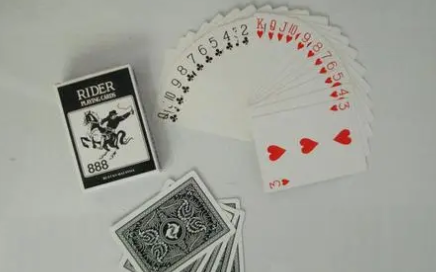 钓鱼扑克背面图案怎么看出花色和点数