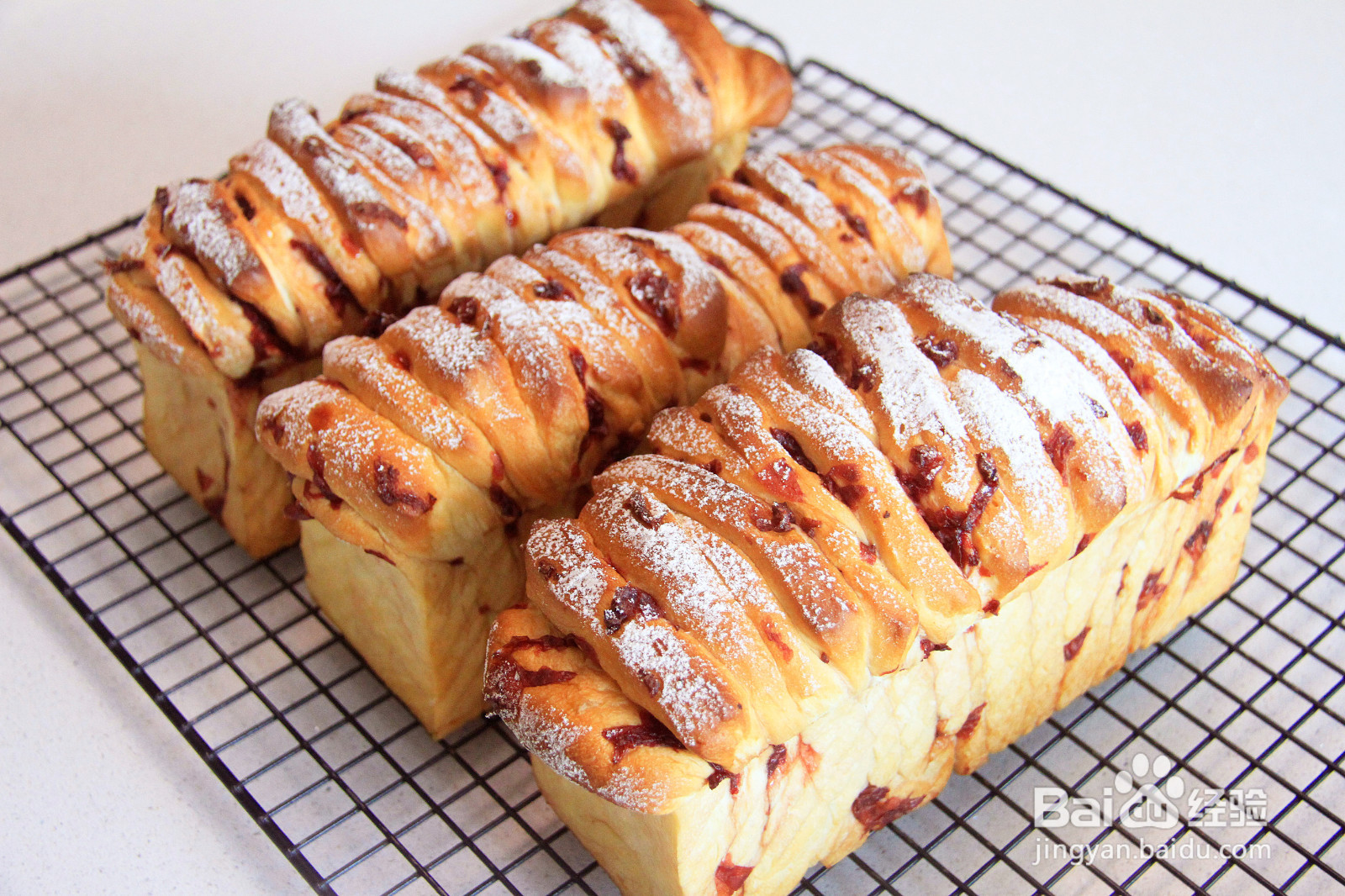 玫瑰酱手撕甜吐司的做法