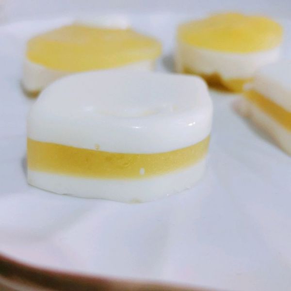 椰香芒果千层糕