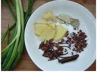 杏鲍菇红烧肉——夏季解馋无负担