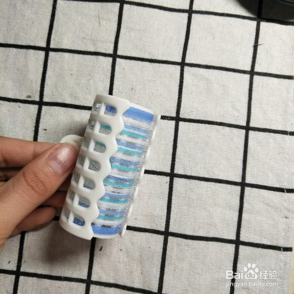 超短发自己在家怎么卷