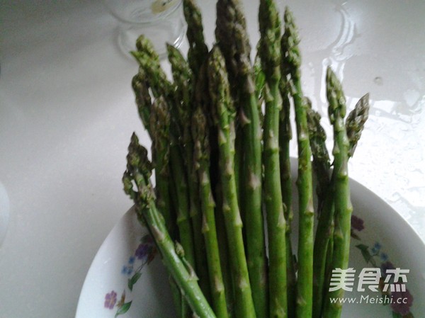 肉片芦笋的做法