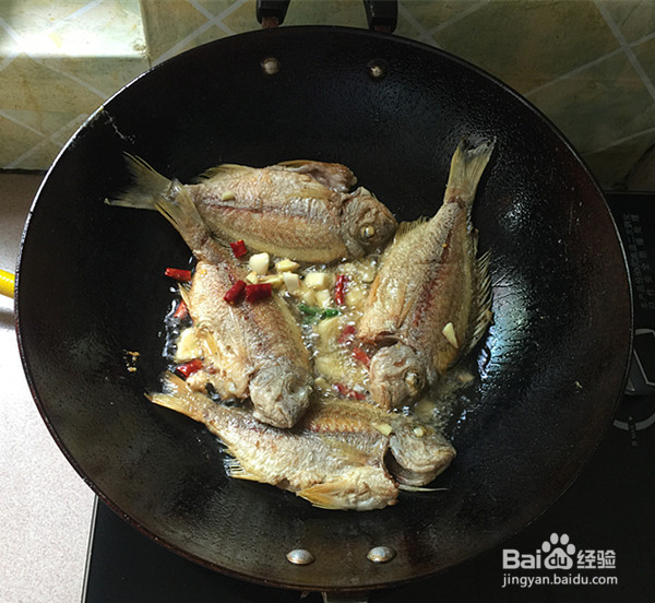 酱烧海立鱼的制作方法