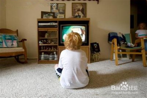 怎样预防孩子沉迷电视