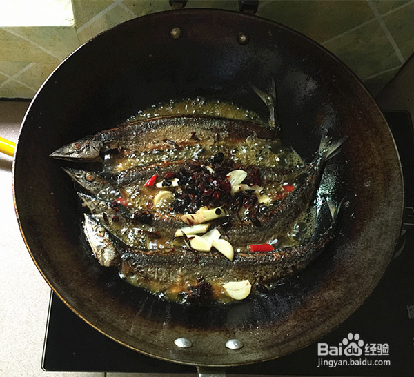 香辣秋刀鱼的制作方法